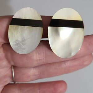 Vintage mother of pearl onyx earrings vogue jlry clip on 50's